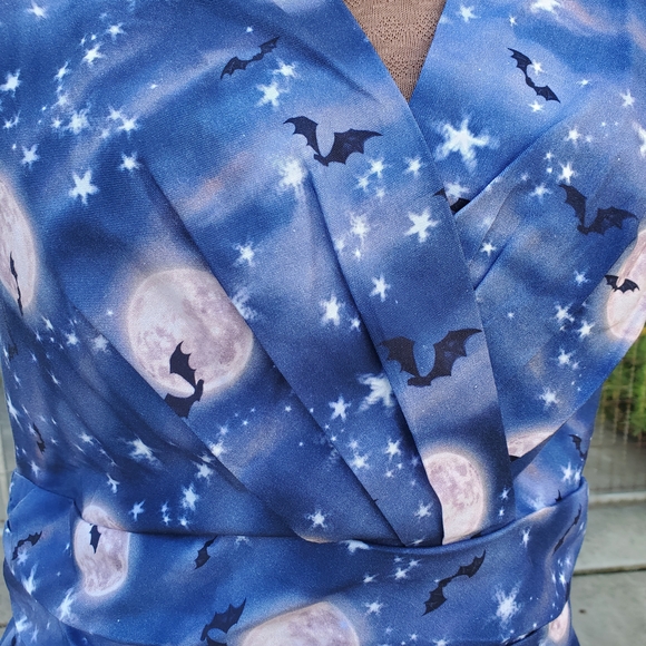 Retrolicious Blue With Bats And Moon Print Dress - Picture 2 of 6